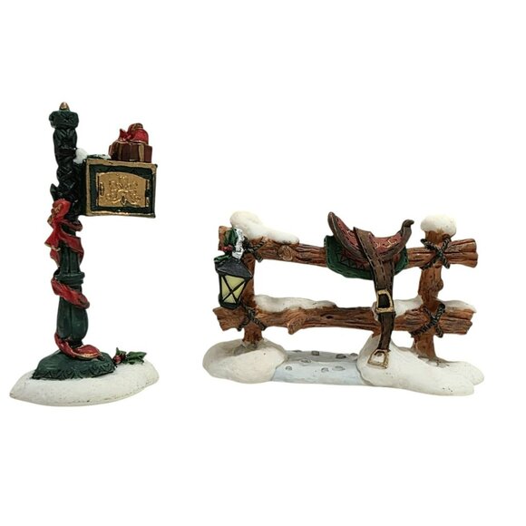VTG O'Well Mailbox & Wood Saddle Fence Snow Lamp Christmas Village Holiday Decor - Picture 8 of 8
